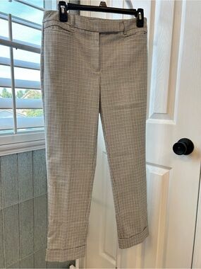 White House Black Market Black and White Checked Cropped Pants